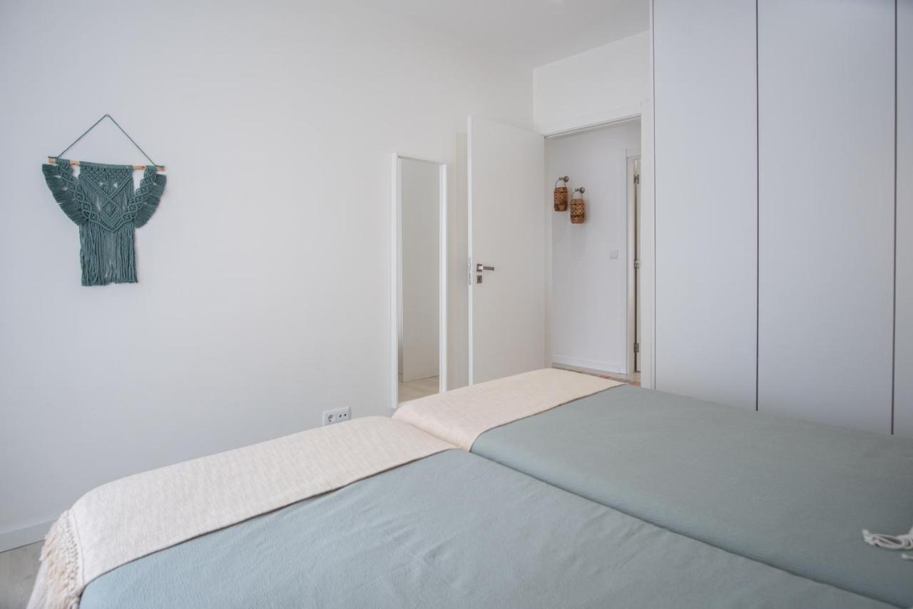 Iris Apartment Nazare Bagian luar foto