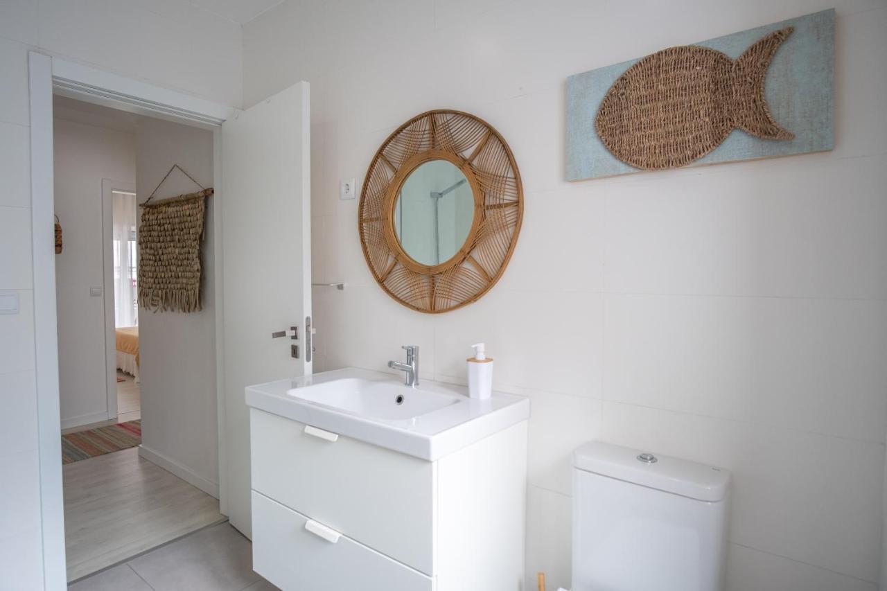 Iris Apartment Nazare Bagian luar foto