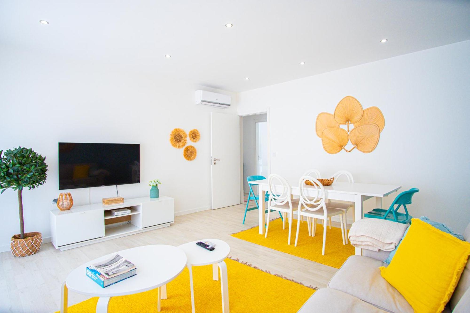 Iris Apartment Nazare Bagian luar foto