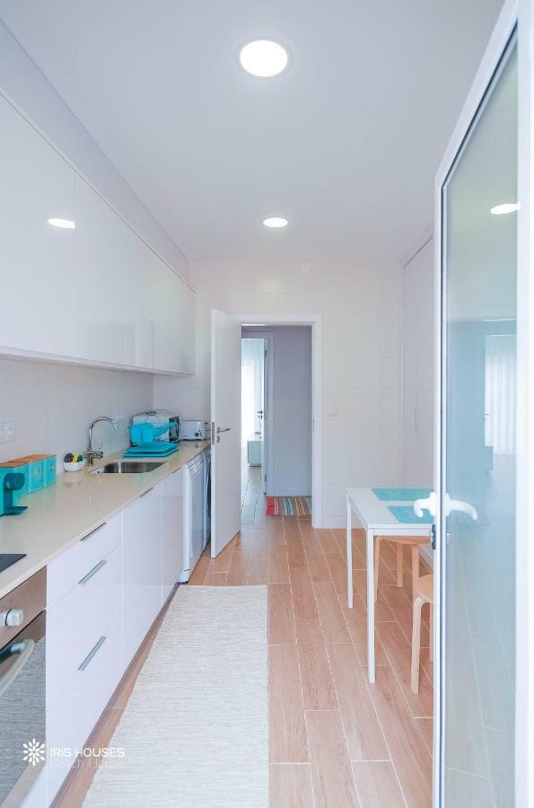 Iris Apartment Nazare Bagian luar foto